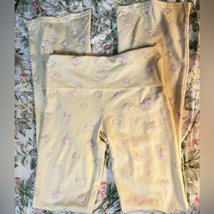 Yellow floral flared leggings